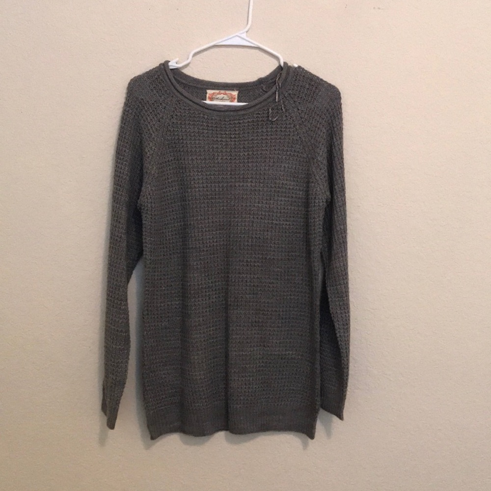 Grey sweater